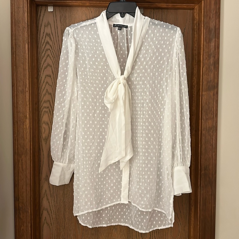 Flowy tie front blouse